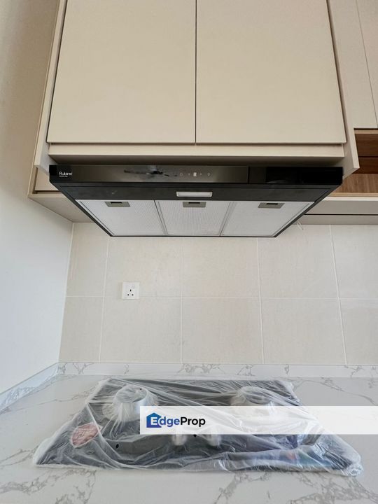 FULLY GRILLED & NICE KITCHEN CABINET MELODI PERDANA Residence, Selangor, Bandar Puncak Alam