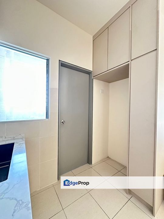 FULLY GRILLED & NICE KITCHEN CABINET MELODI PERDANA Residence, Selangor, Bandar Puncak Alam