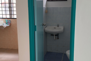 BANDAR UNI. TEKNOLOGI LAGENDA (SRI CENDANA)