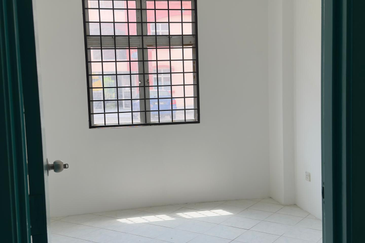 BANDAR UNI. TEKNOLOGI LAGENDA (SRI CENDANA)