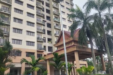 Kristal Villa Condominium