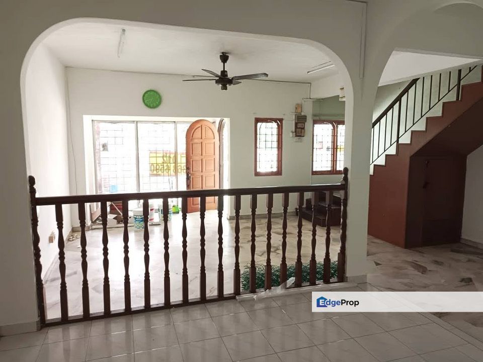PARTIALLY FURNISHED Double Storey Taman Bukit Mewah  Kajang, Selangor, Kajang