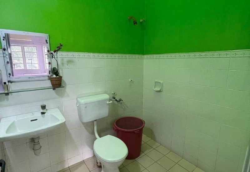 Persiaran Puncak Alam 1 