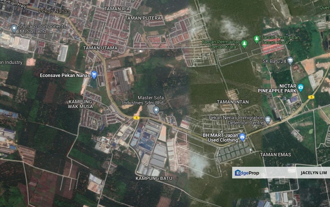 Commercial Land At Pekan Nanas For Rent, Johor, Pontian