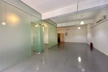 Renovated Office @ Indah Walk 3, Bukit Indah for Sale 