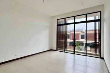 Aurora Resort Villas