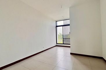 Aurora Resort Villas