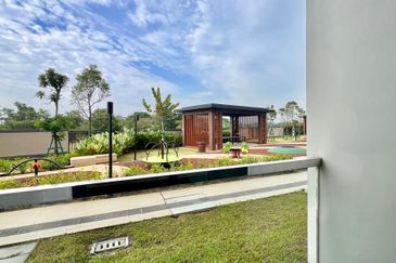 Aurora Resort Villas