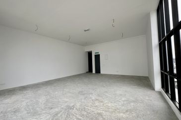 Eco Business Park 1 Phase 3 Cluster Factory For Sale 