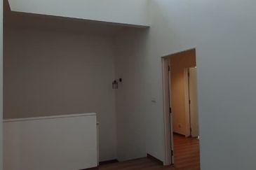 Horizon Hills 2 Sty Terrace House For Sale 