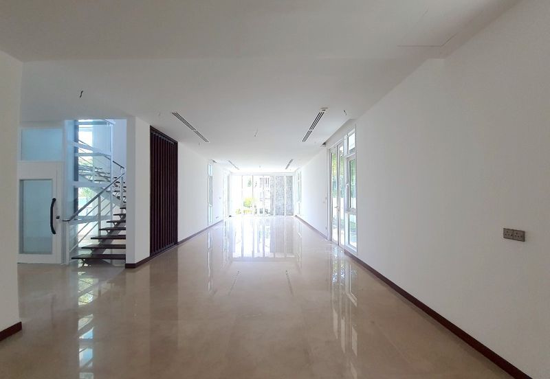 Emerald Bay @ Puteri harbour