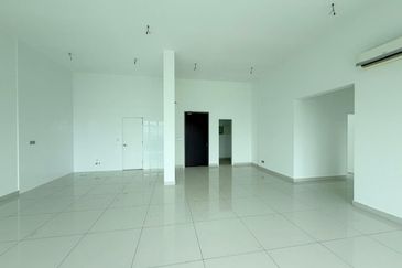 Horizon Hills Penthouse For Sale 