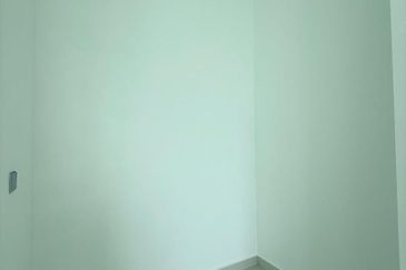 Horizon Hills Penthouse For Sale 