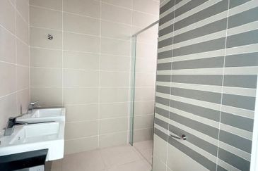 Horizon Hills Penthouse For Sale 