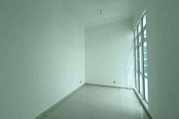 Horizon Hills Penthouse For Sale 