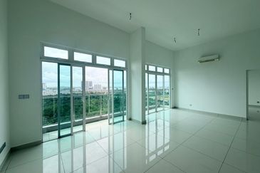 Horizon Hills Penthouse For Sale 