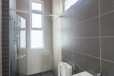 Horizon Hills Penthouse For Sale 