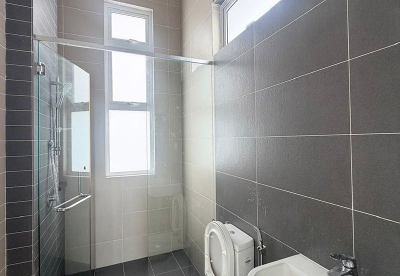 Horizon Hills Penthouse For Sale 