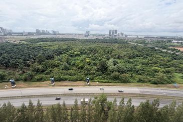 Horizon Hills Penthouse For Sale 