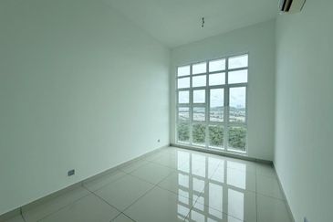 Horizon Hills Penthouse For Sale 