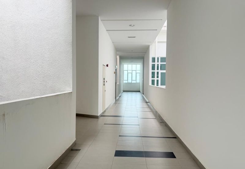 Horizon Hills Penthouse For Sale 