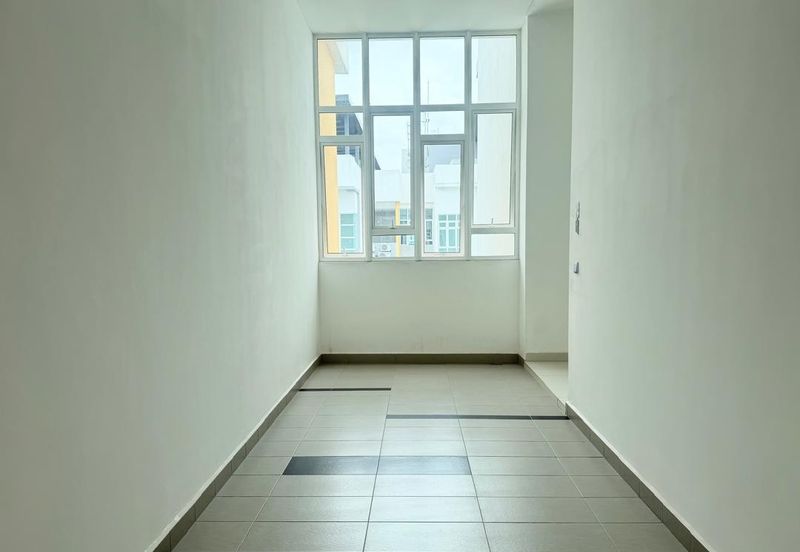 Horizon Hills Penthouse For Sale 