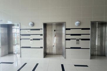 Horizon Hills Penthouse For Sale 