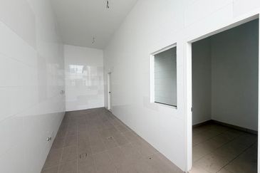 Horizon Hills Penthouse For Sale 