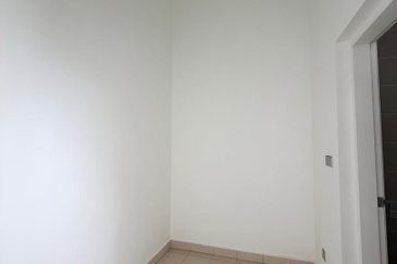 Horizon Hills Penthouse For Sale 