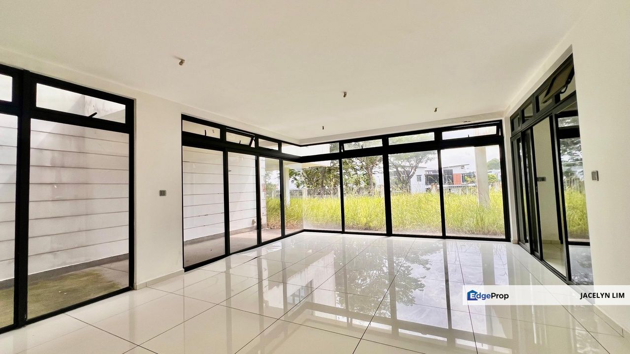 3 Storey Bungalow at Horizon Hills for Sale, Johor, Nusajaya