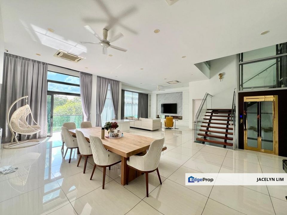 Horizon Hills 3 storey Golf View Bungalow For Sale , Johor, Nusajaya