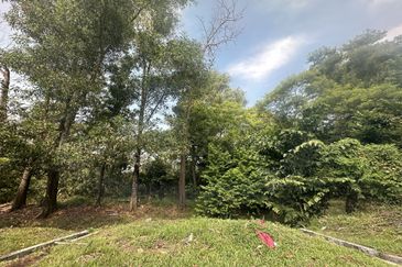 Commercial land @ Bandar Baru Kota Puteri For Sale