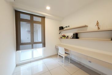 D'Suites , Akasia Horizon