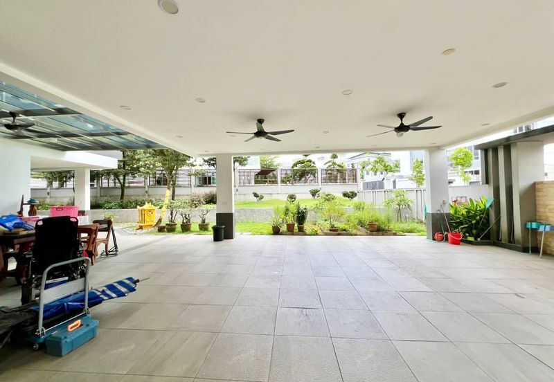 Horizon Hills 2 Sty Bungalow For Sale 