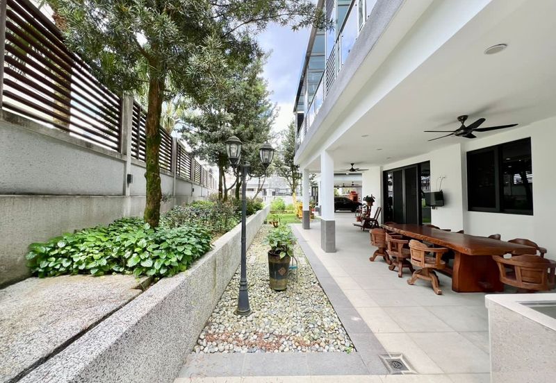 Horizon Hills 2 Sty Bungalow For Sale 