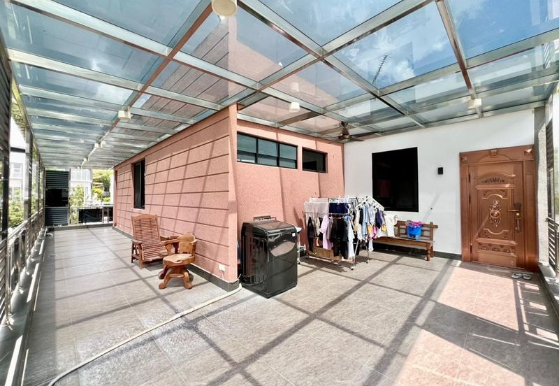 Horizon Hills 2 Sty Bungalow For Sale 