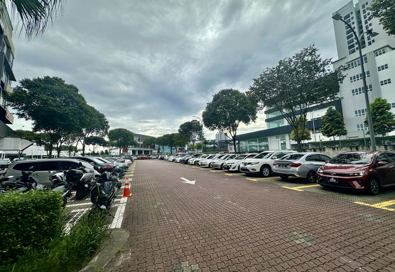 Renovated Office @ Indah Walk 3, Bukit Indah for Sale 