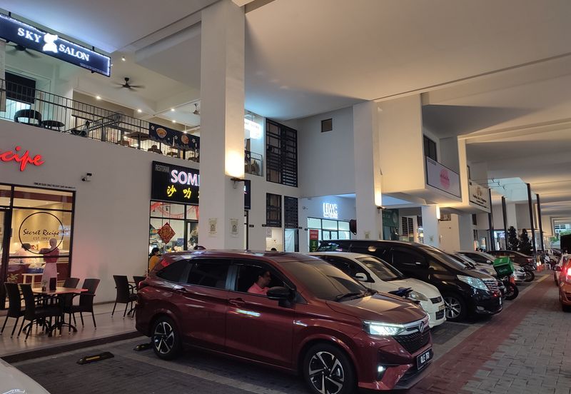 Fortune Centra 2 Storey Shop For Sale