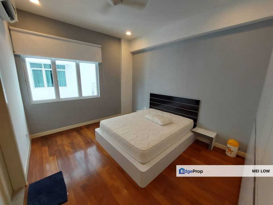 Fully renovated BayStar Condominium with walking distance to Queensbay Mall for Sale!, Penang, Sungai Nibong
