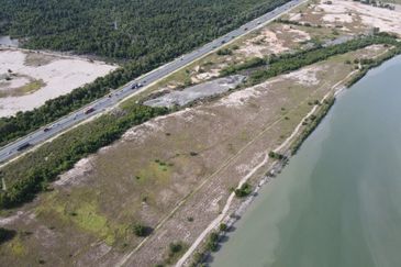 Pulau Indah Industrial Area