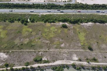 Pulau Indah Industrial Area