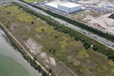 Pulau Indah Industrial Area