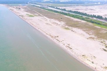 Pulau Indah Industrial Area