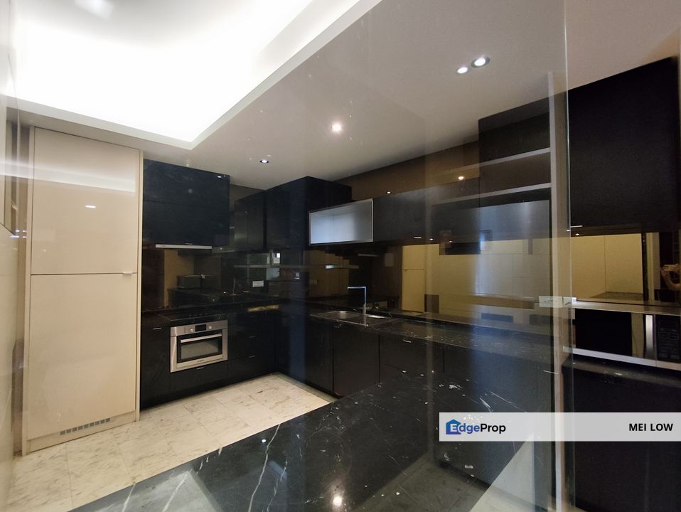 Verve Suites Mont Kiara with Doorsteps Away to Garden International School for Sale!, Kuala Lumpur, Mont Kiara