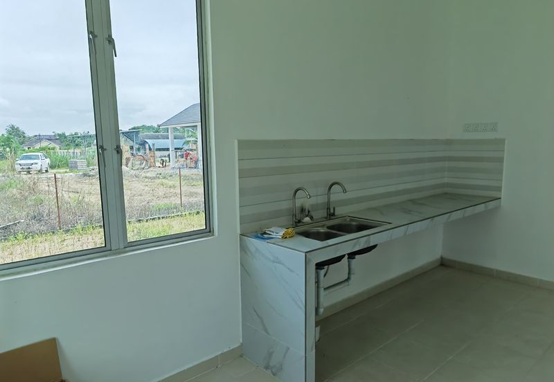 Banglo 1 Tingkat  Di Tanah Merah