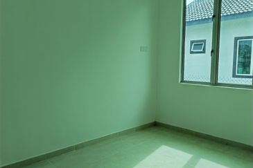 Banglo 1 Tingkat  Di Tanah Merah