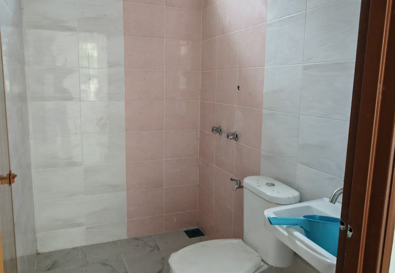 Banglo 1 Tingkat  Di Tanah Merah