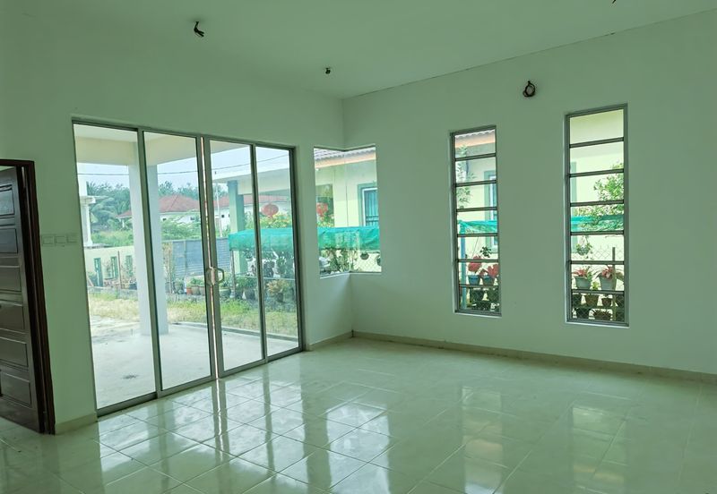 Banglo 1 Tingkat  Di Tanah Merah