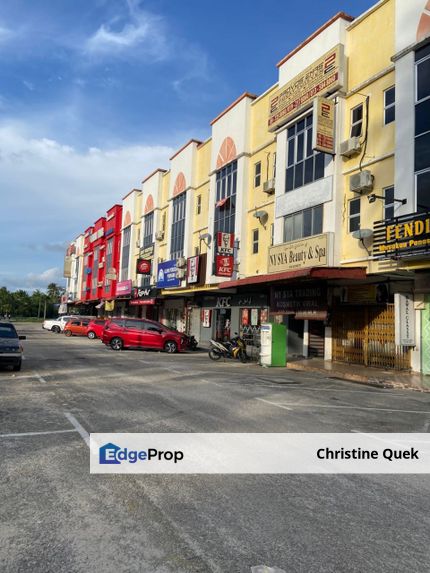 Kedai Komersial untuk Dijual di Pusat Bandar Tumpat, Kelantan, Tumpat