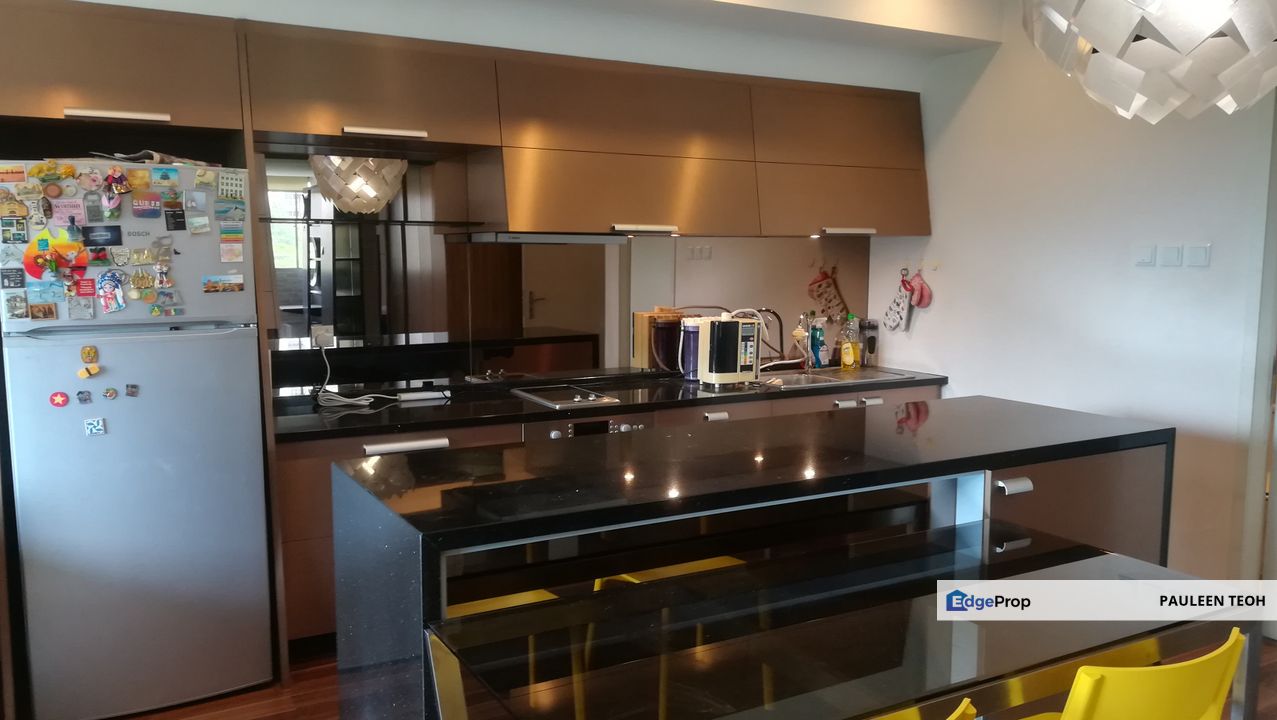 Mont Kiara Verve Suites 2-bedroom Unit for Sale with Tenancy, Kuala Lumpur, Mont Kiara